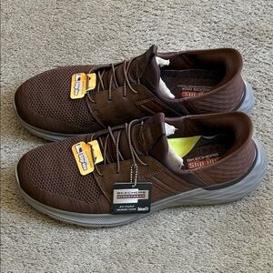 New Skechers Men’s Brown Slip-On Casual Loafers